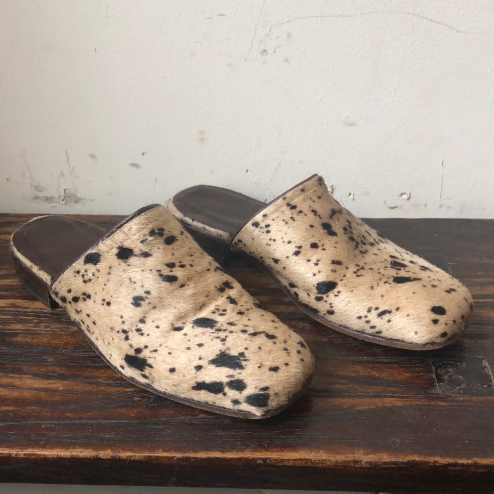 Calf hair slides